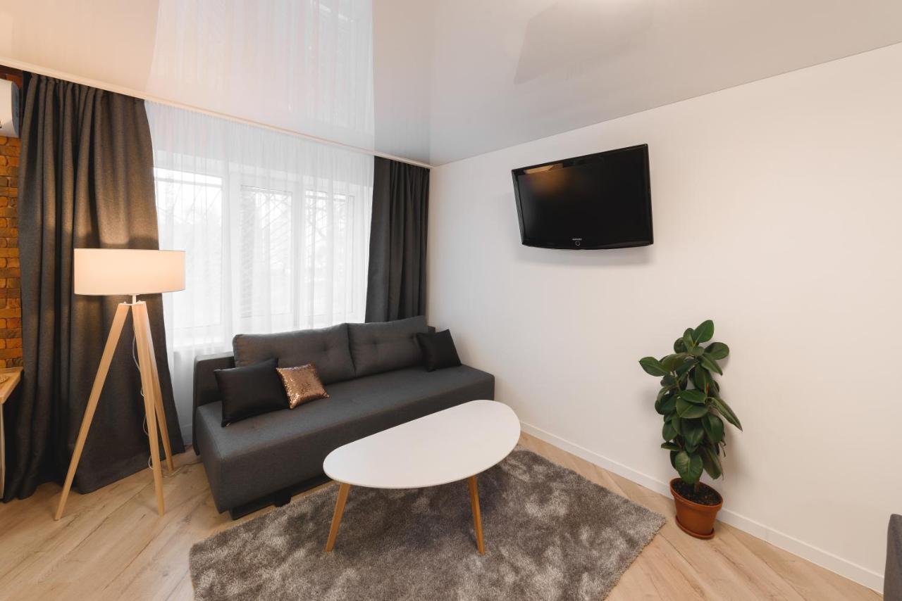 M&M Apartment Sumi Dış mekan fotoğraf