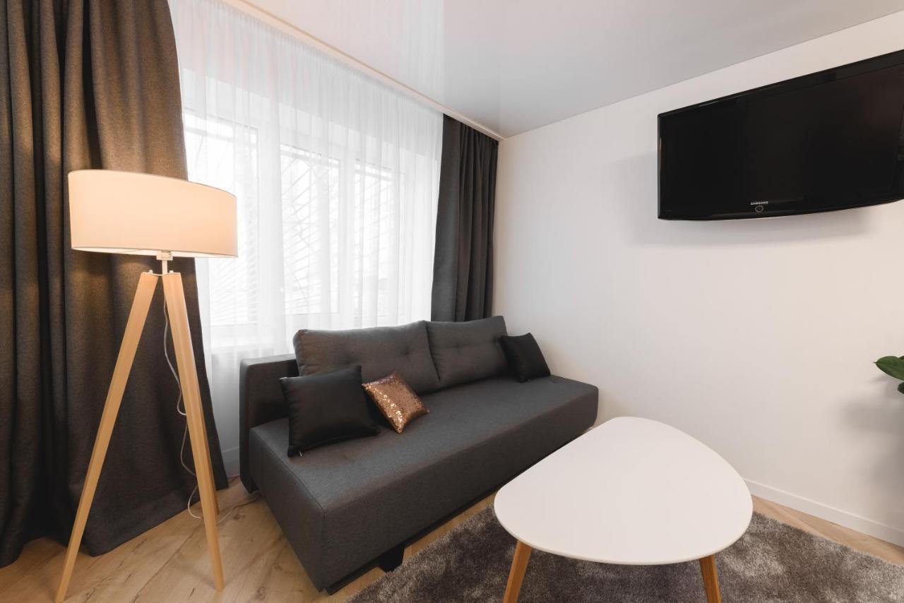 M&M Apartment Sumi Dış mekan fotoğraf